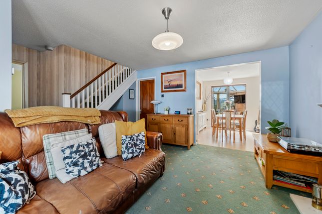 23 Bryn Derwen, Swansea photo 4