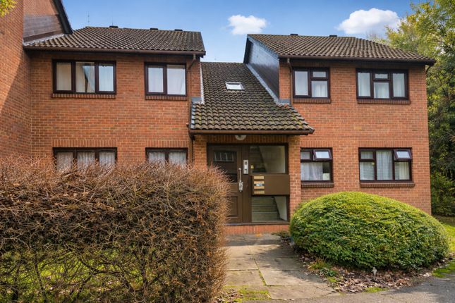 46, Pedley Road, Dagenham photo 2