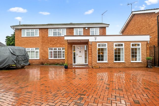 19, Windsor Gardens, Wolverhampton photo 2