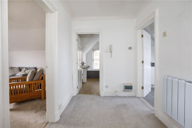 Flat to rent in East Parade, Harrogate