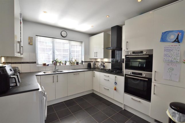 24, Falconer Road, Fleet photo 2