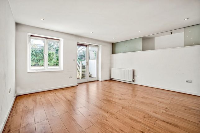 8A, Westfields Road, London photo 3