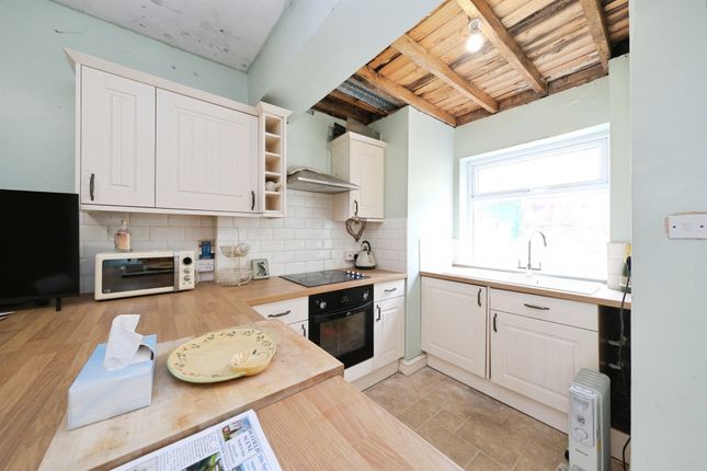 2, Tamworth Rise, Belper photo 4