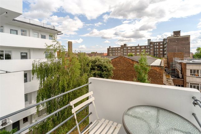 Flat 122, Pullman Court,, Streatham Hill, London photo 3