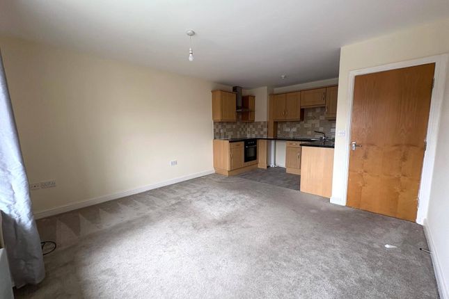 8, Park Court, Hindley photo 3