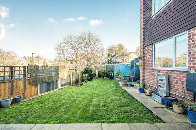 23, Treebourne Road, Westerham photo 4