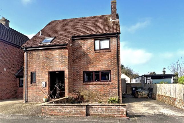 3-bed house on 44, Walk Mill Lane, Kingswood, Wotton-under-Edge, £420,000