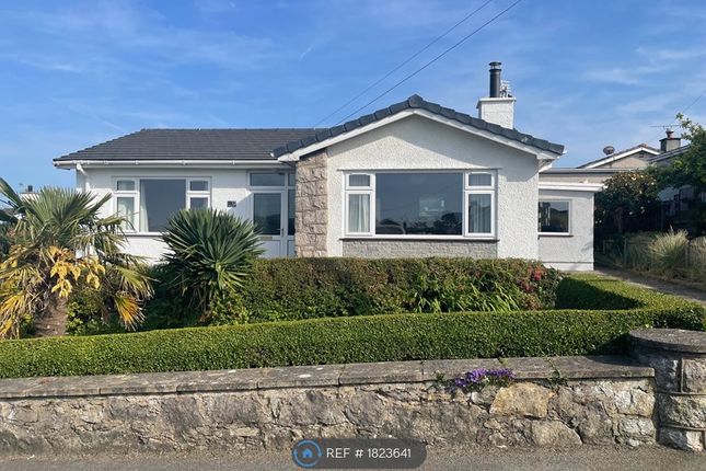 Thumbnail Bungalow to rent in Bay View Road, Benllech, Tyn-Y-Gongl