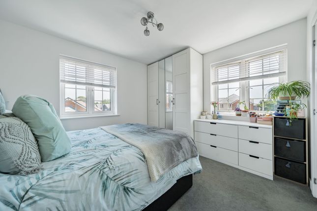 Flat for sale in Chatsworth Road, Chichester