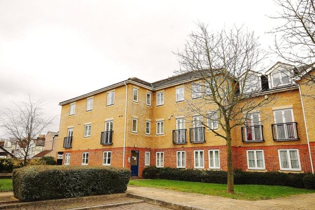 Thumbnail Flat for sale in Whitstable Place, Croydon