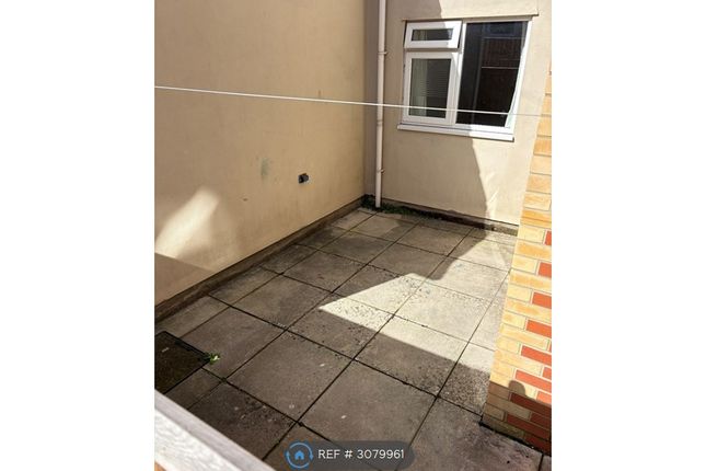 Rockdale Court Bath Road, Bristol photo 4