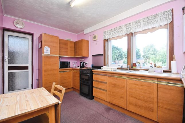 15, Danes Way, Brentwood photo 3