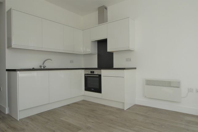 41, Flat 1, Brighton Road, Horsham photo 3