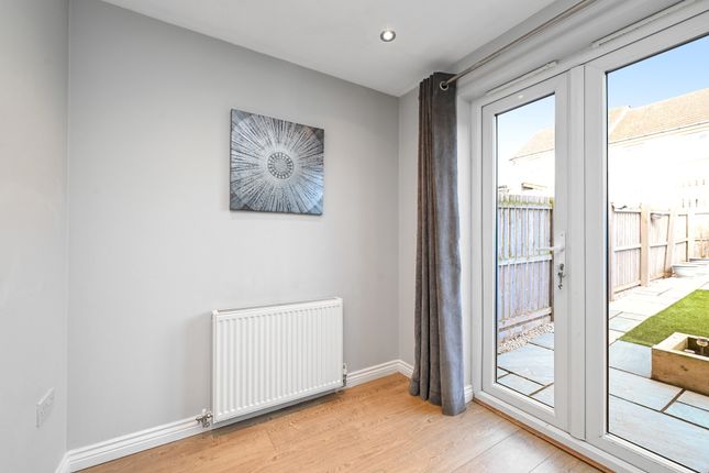 6, Bunbrae Place, Bonnyrigg photo 4