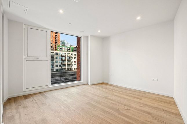 APEX One Nine Elms - Studio, 3, APEX One, Nine Elms photo 2