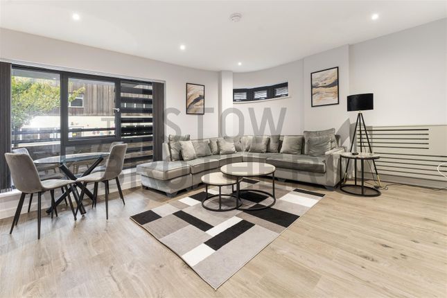 2-bed house on The Hyde, London, £2,149/mo