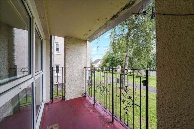64, Park Avenue, Glasgow photo 4