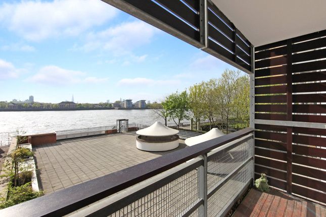 Flat for sale in Hutchings Wharf, 1 Hutchings Street