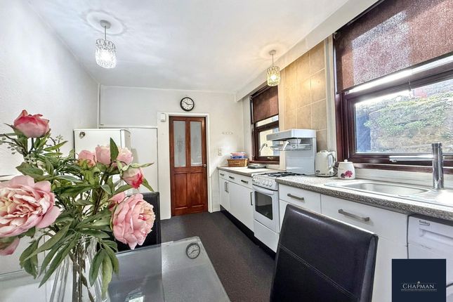 35 Sherwood Street, Tonypandy photo 3