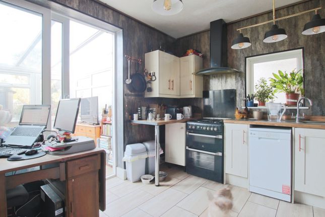 4 Chestnut Grove, Withernsea, East Riding Of Yorkshire photo 3