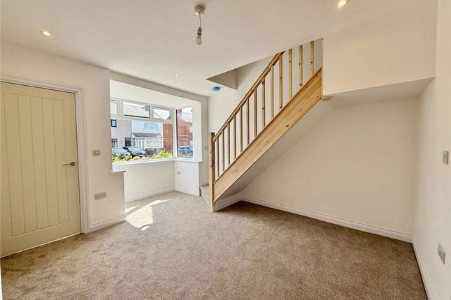 9, Lawson Street, Southport photo 4