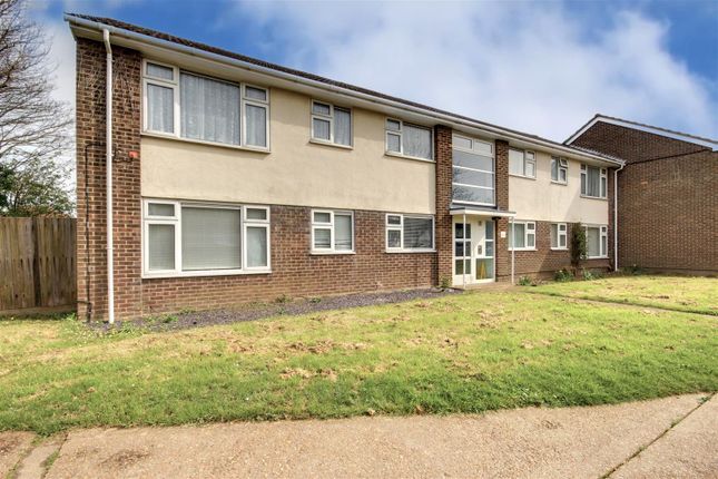Flat for sale in Bushby Close, Sompting, Lancing