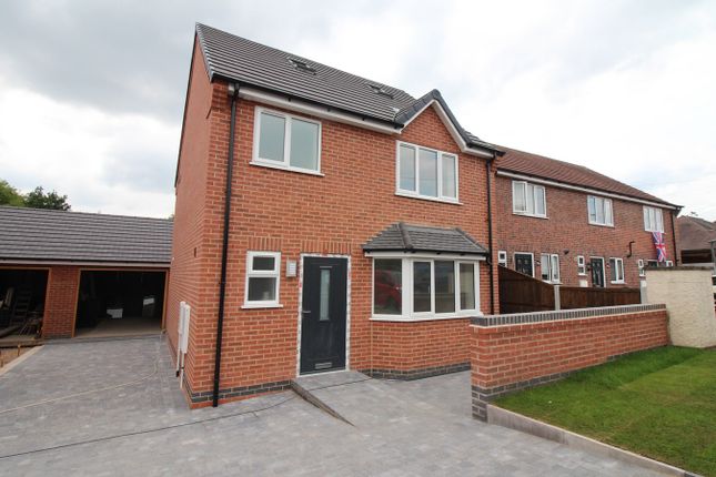 Thumbnail Detached house for sale in Old Coppice Side, Heanor