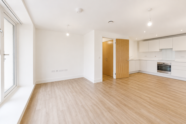 16, St Catherines House, Bicester photo 3