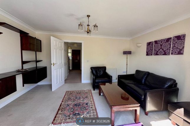 Hillrise, Downing Avenue, Guildford photo 2