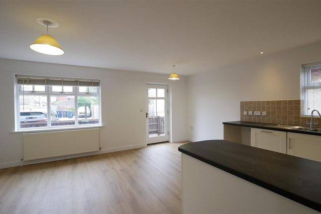 32B, East Street, St Ives photo 2