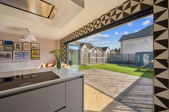 23 Dalgleish Drive, Glasgow photo 2