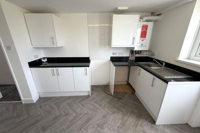 87A, Broughton Avenue, Swansea photo 5
