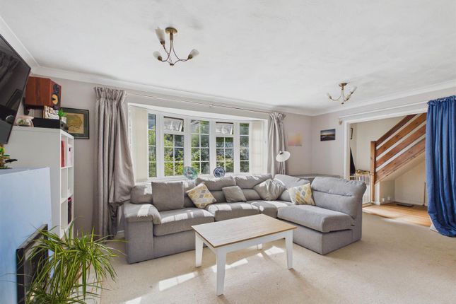 35, Tennyson Drive, Malvern photo 4