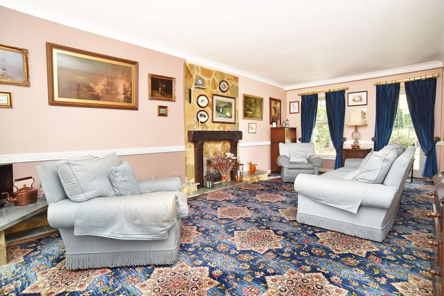 34 Rossett Avenue, Harrogate photo 3