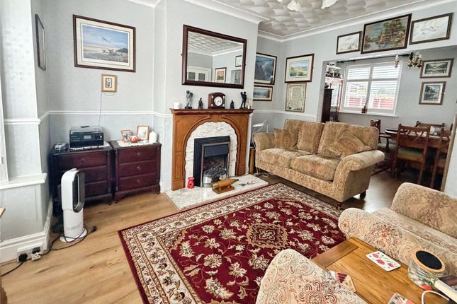 18, Wellington Grove, South Yorkshire photo 4