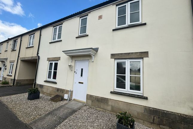 Thumbnail Property to rent in Isis Close, Calne