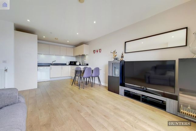 Thumbnail Flat for sale in Moro Apartments, London
