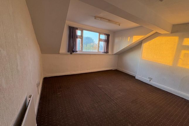 35a, Lilycroft Road, BRADFORD photo 5