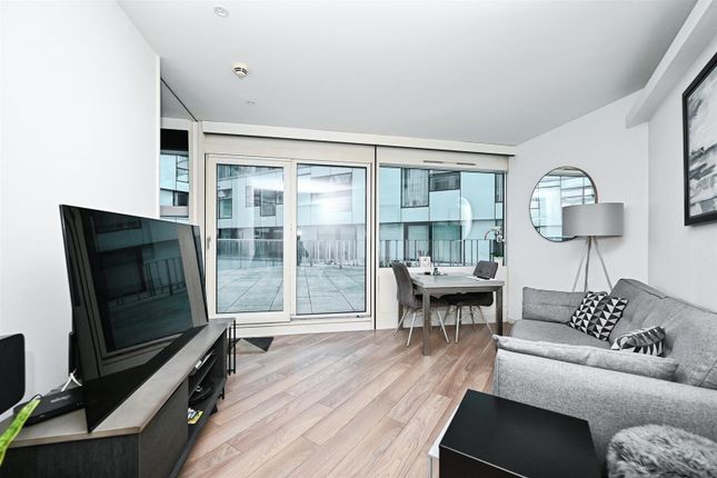 Apartment 1501, 200, Wharfside Street, Birmingham photo 2