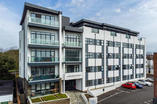 Thumbnail Flat for sale in School Road, Hove