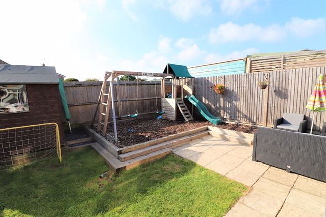 End terrace house for sale in Pentland Road, Worthing