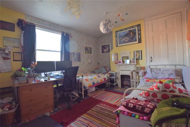 End terrace house for sale in St. Michaels Square, Gloucester