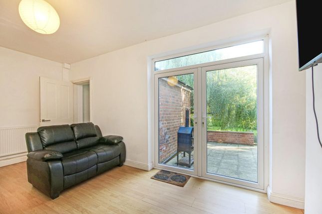 7 Temple Villas, Tang Hall Lane, York photo 4