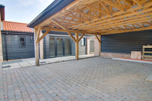 Thumbnail Barn conversion for sale in Coldham Bank, Staggs Holt