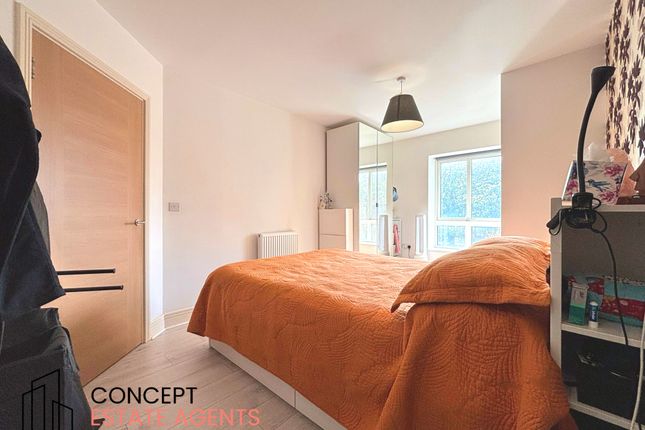 Flat 39 Apsley House,, Apsley House, Roehampton photo 4