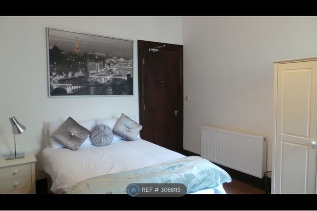 Paisley Road West, Studio, Glasgow photo 2