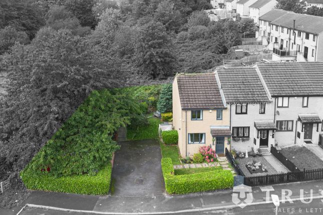 38 Chatsworth Terrace, Dewsbury photo 2