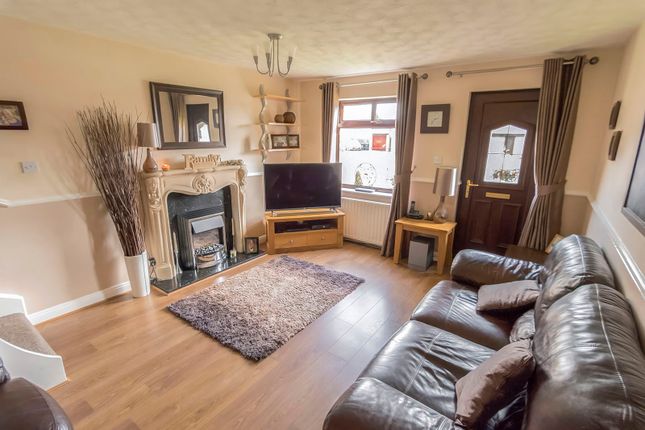 6, Carnoustie Close, Kirkby in Ashfield photo 2