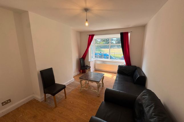 Rectory Grove, Prestwich photo 2