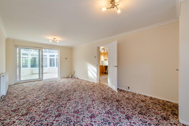 20, Chestnut Drive, Maidstone photo 3
